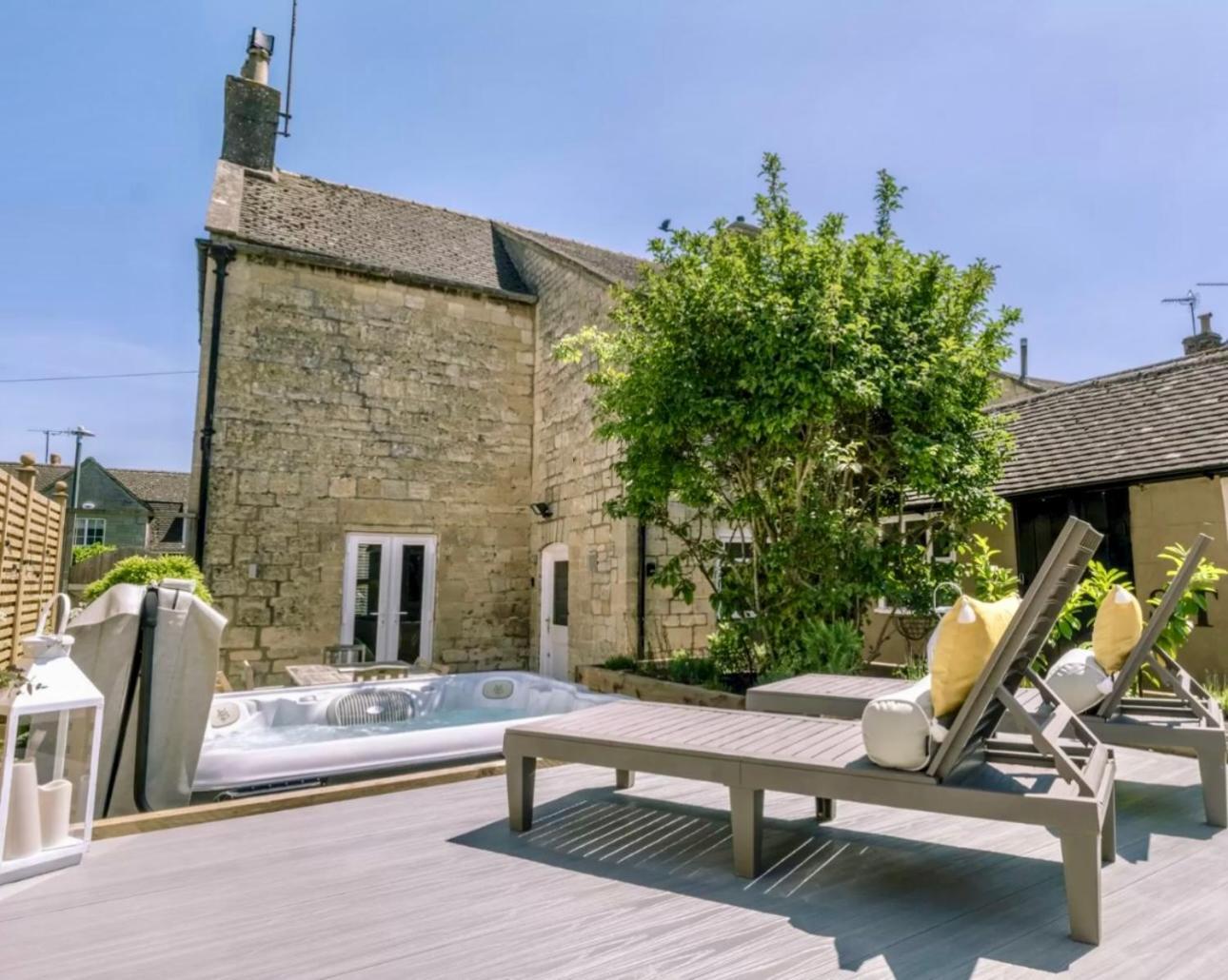 Luxury Cotswolds Cottage With Hot Tub Winchcombe Exterior photo